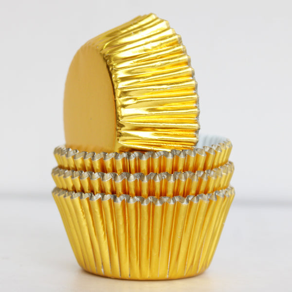 Gold Cup Cake Lines