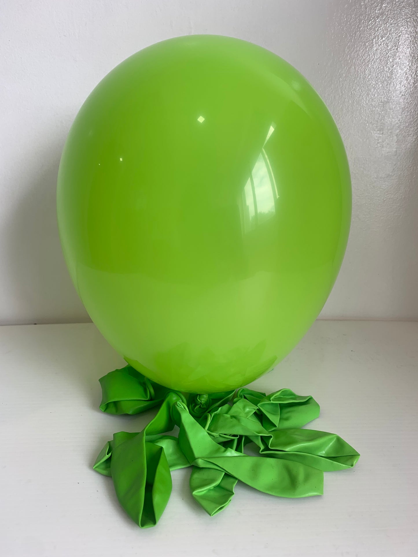 Matte Balloons Lime Green